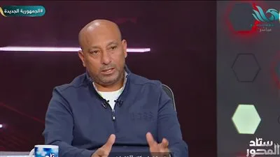 ابني من أبرز المهاجمين ولم أشعر بالحزن لتركه الأهلي.